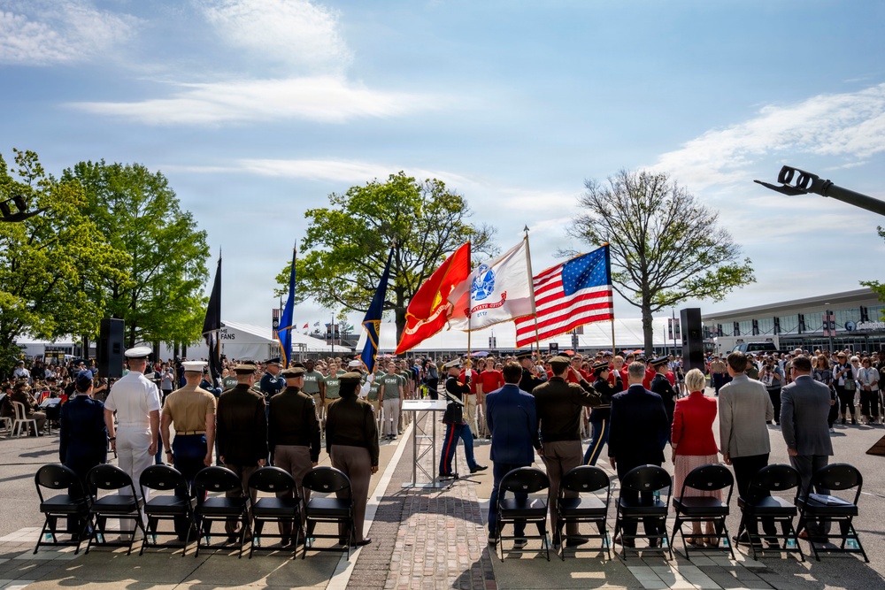 Joint enlistment ceremony honors America’s 250th birthday during Armed Forces Day weekend at Indianapolis Motor Speedway