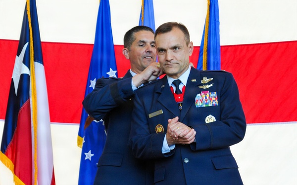 136th AW Welcomes Col. Kurt Anderson as Wing Commander