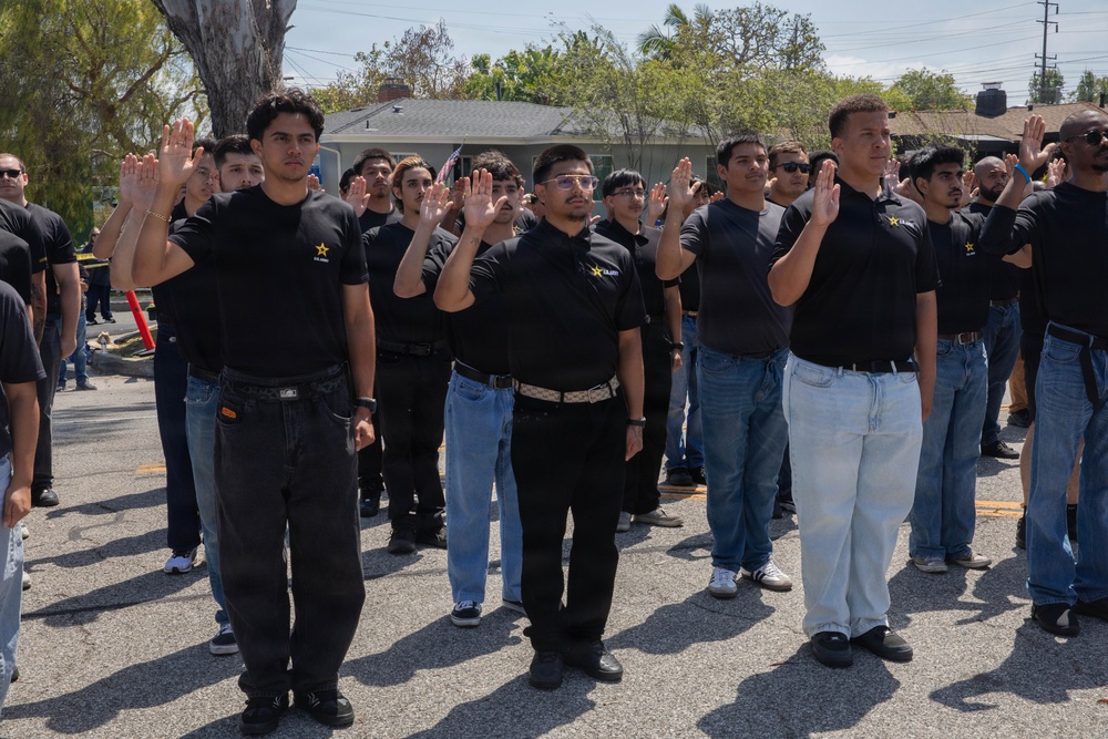 Future Army Soldiers take oath of enlistment at TAFDA 2026
