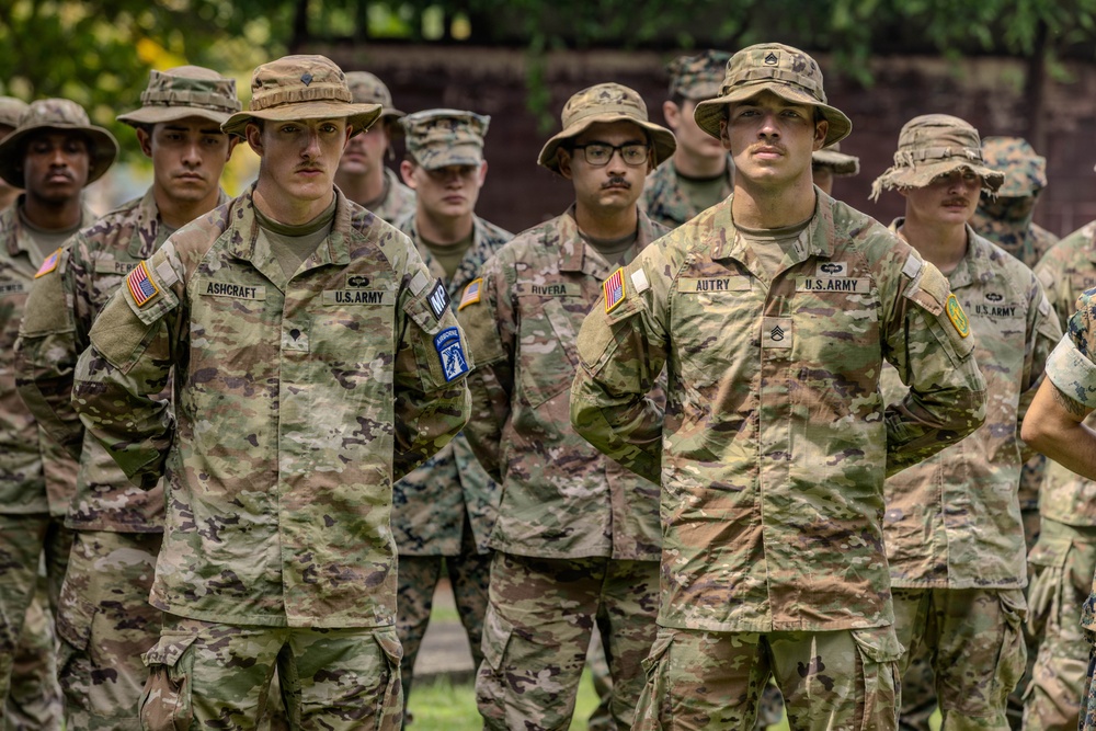Jungle Operations Training Course - Panama 26-5: Graduation