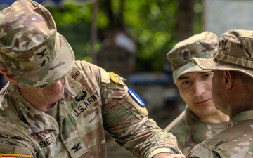 Jungle Operations Training Course - Panama 26-5: Graduation