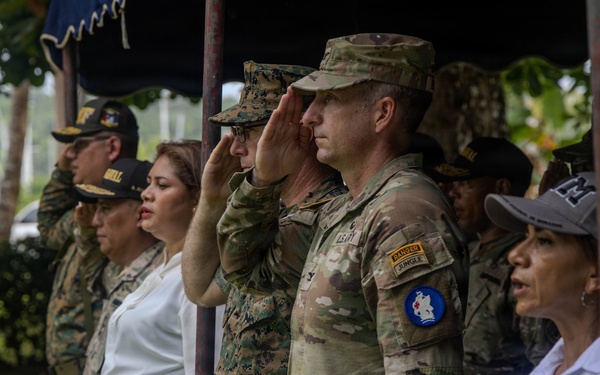 Jungle Operations Training Course - Panama 26-5: Graduation