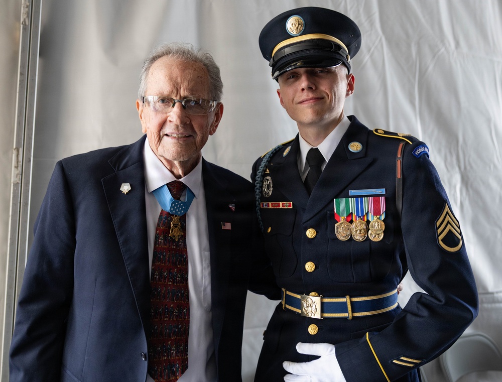 U.S. Army “Old Guard” Soldier escorts Medal of Honor Recipient during Freedom 250 Event