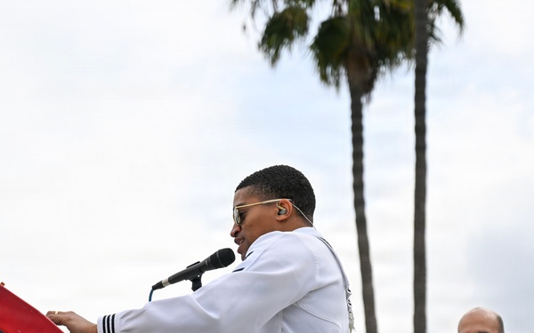 Navy Band Southwest Destroyers at Navy’s Bay Bridge Run/Walk