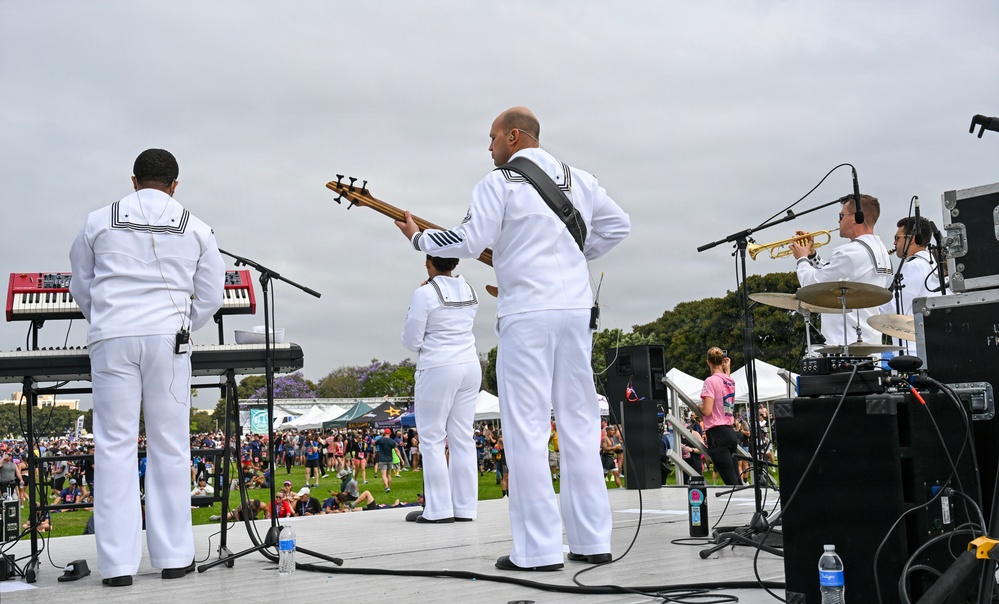 Navy Band Southwest Destroyers at Navy’s Bay Bridge Run/Walk
