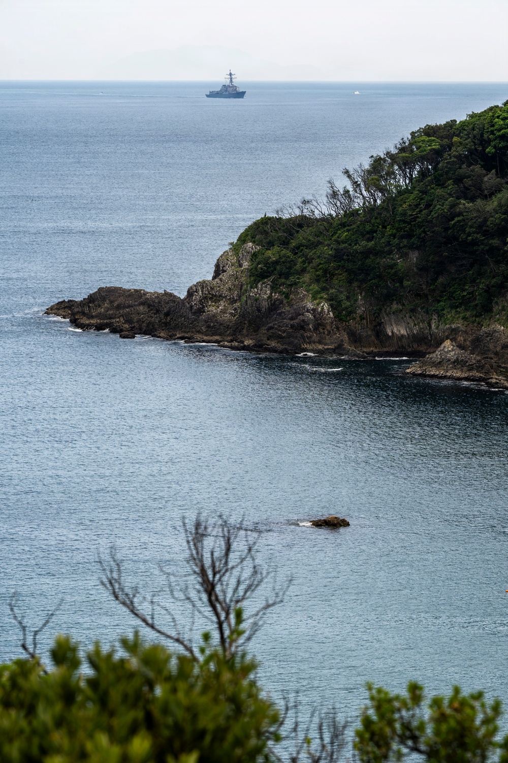 USS Howard (DDG 83) arrives at Shimoda, Japan for 87th annual Black Ship Festival