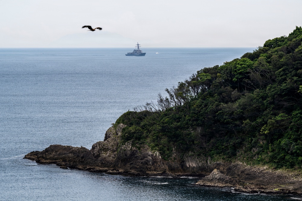 USS Howard (DDG 83) arrives at Shimoda, Japan for 87th annual Black Ship Festival