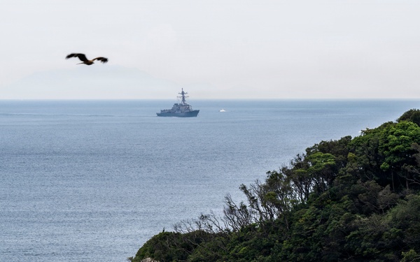 USS Howard (DDG 83) arrives at Shimoda, Japan for 87th annual Black Ship Festival