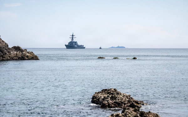 USS Howard (DDG 83) arrives at Shimoda, Japan for 87th annual Black Ship Festival