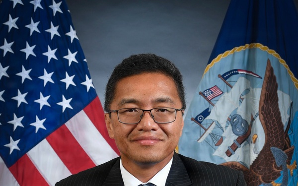 NAVFAC EURACENT Announces Alex Menex as the 2026 1st Quarter Senior Civilian of the Quarter