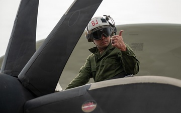 E-2D Hawkeyes take flight for command and control at Checkered Flag 26-2