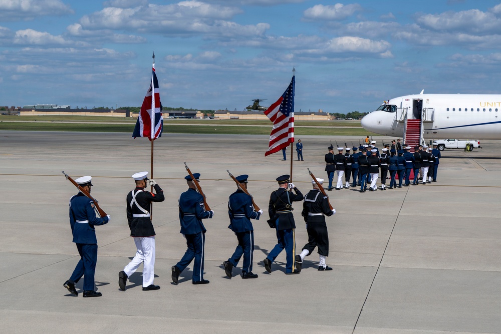 Honor guard supports King Charles III state visit departure