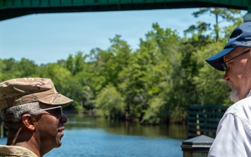 USACE Maj. Gen. Discusses Waccamaw River Flooding With County Leadership
