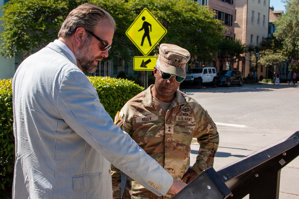 USACE Maj. Gen. Discusses Charleston Peninsula Project With City Leadership