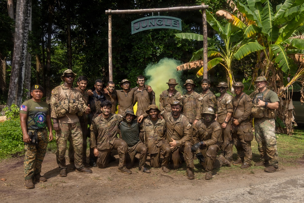 Candidates Push Through Final Jungle Obstacles During JOTC-P