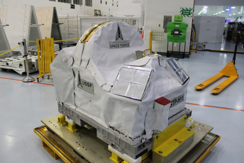 NRL Launches Glowbug-2 to Enhance Space Domain Awareness and Cosmic Anomaly Detection