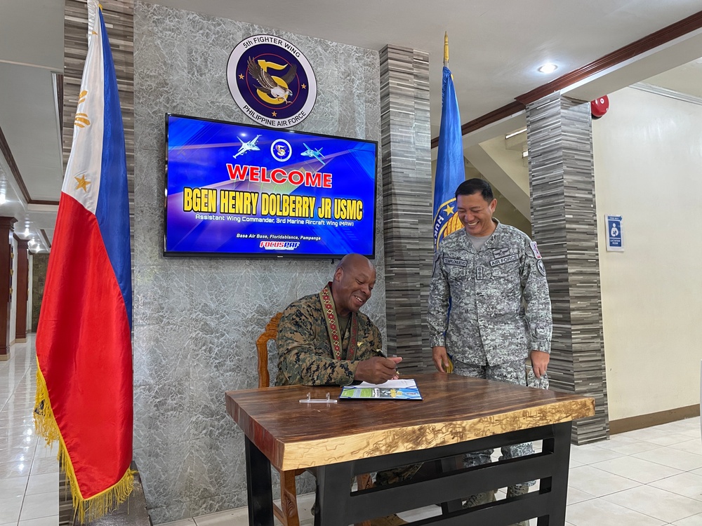 3rd MAW AWC KLE with PAF ADC, 5th FW, 960th AMDW, VMU-1 Det