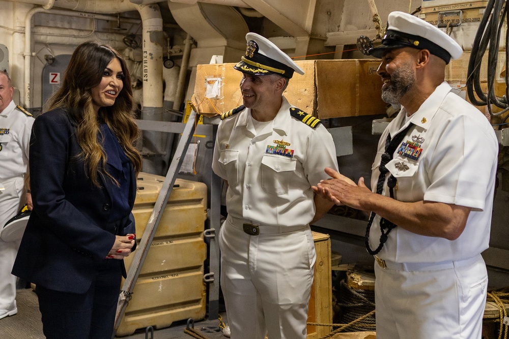 U.S. Ambassador to Greece Kimberly Guilfoyle visits USS Oscar Austin