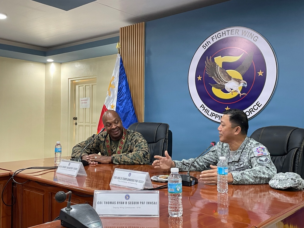 3rd MAW AWC KLE with PAF ADC, 5th FW, 960th AMDW, VMU-1 Det