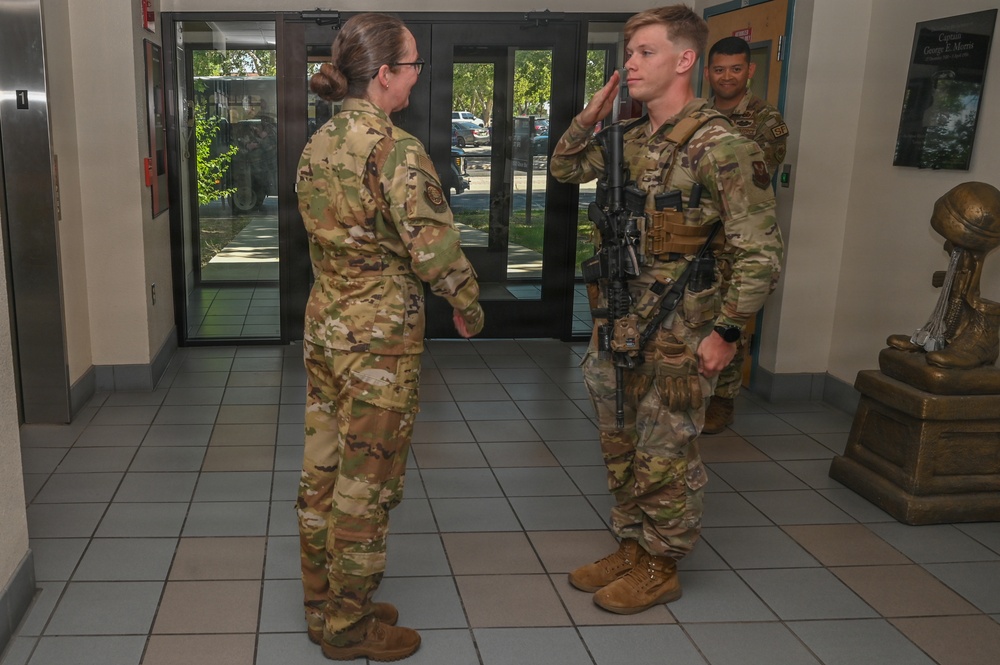 Recognizing Excellence: 20th Air Force Leadership Visits Kirtland's 377th Air Base Wing