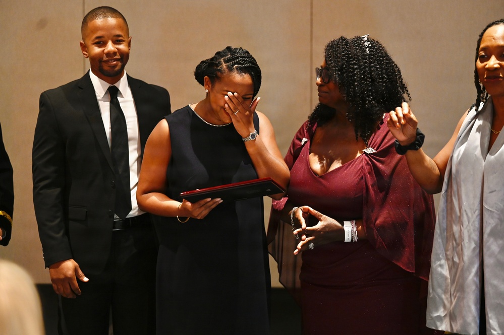 D.C. National Guard Family Programs Military Ball