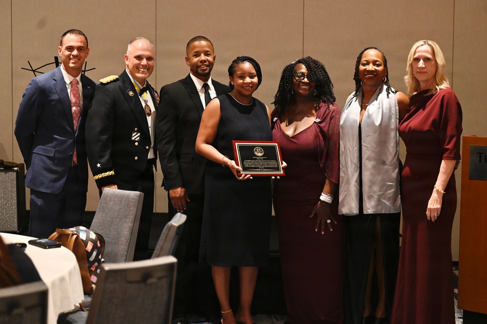D.C. National Guard Family Programs Military Ball