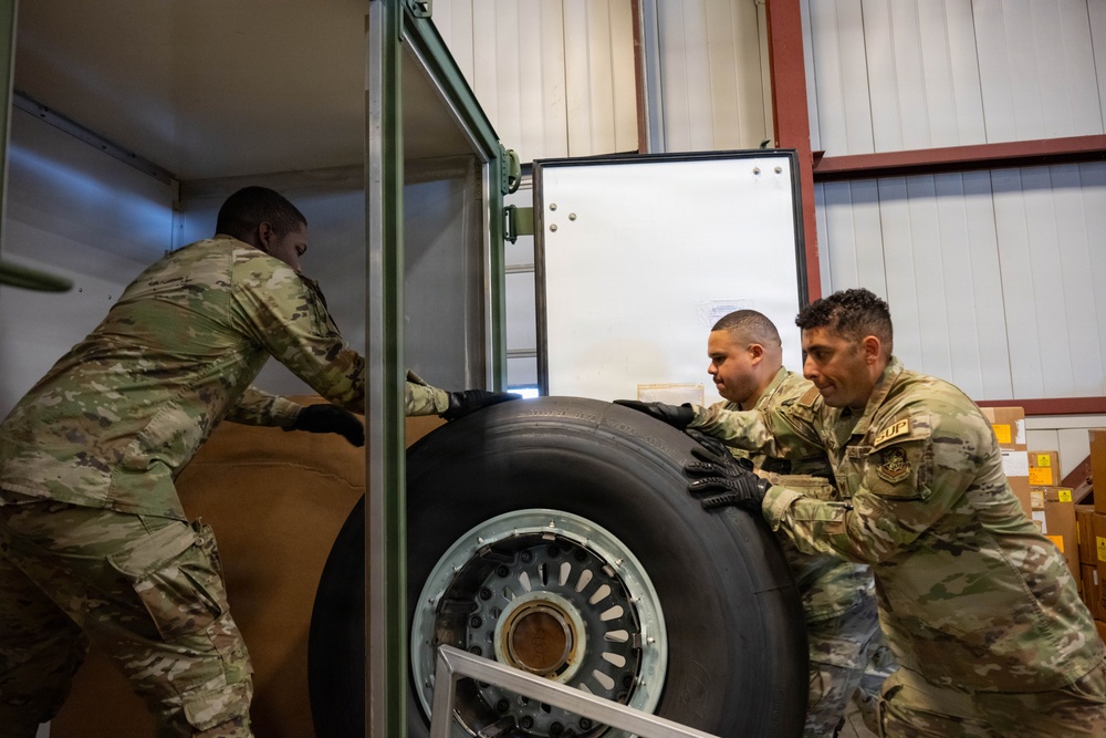 105th LRS operations