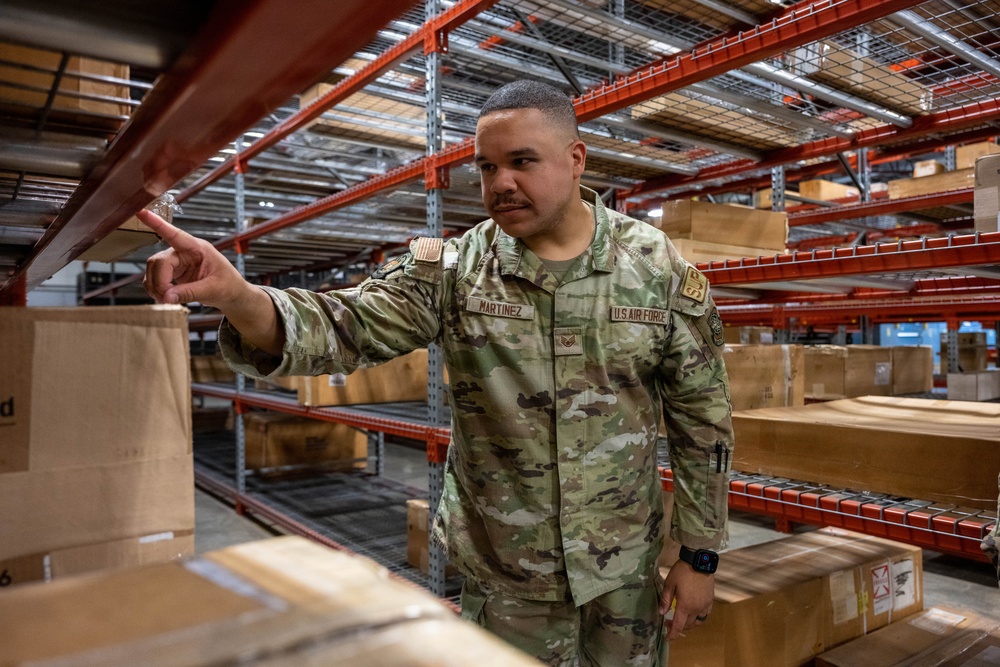 105th LRS operations