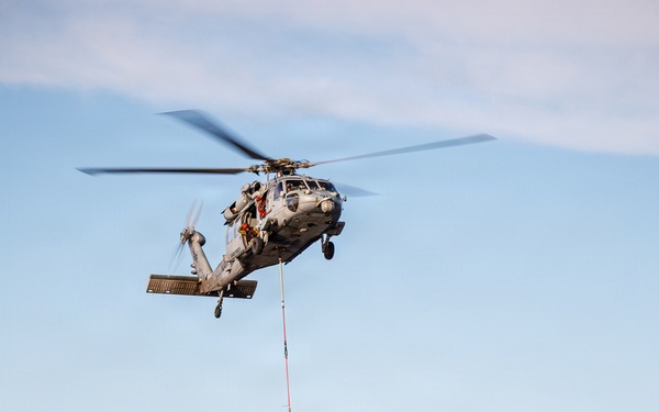 HSC-28 Vertical Replenishment Training