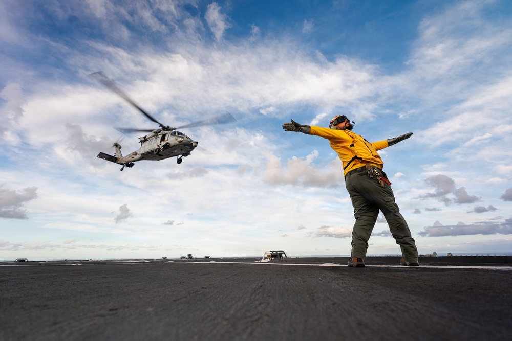 HSC-28 Vertical Replenishment Training