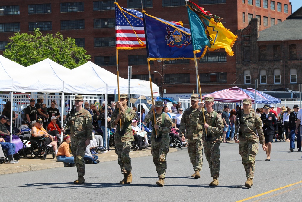 Soldiers support Scranton Armed Forces Day Parade