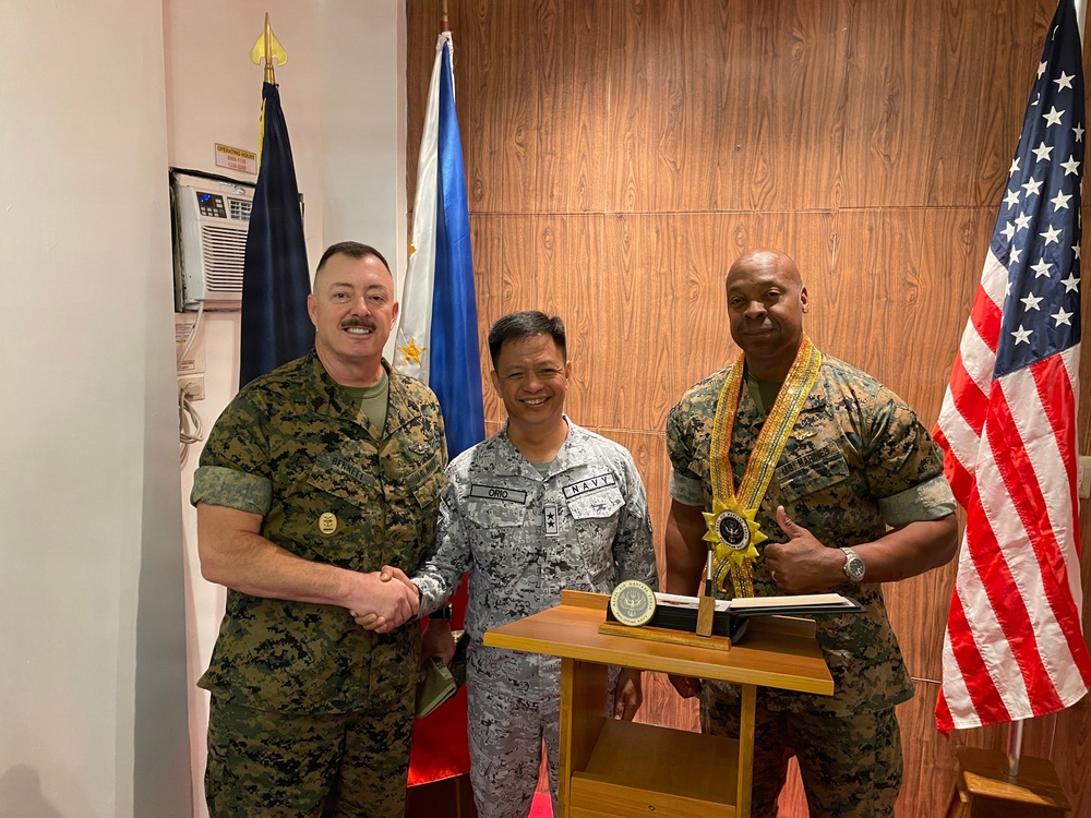 3rd MAW AWC KLE with PAF ADC, 5th FW, 960th AMDW, VMU-1 Det