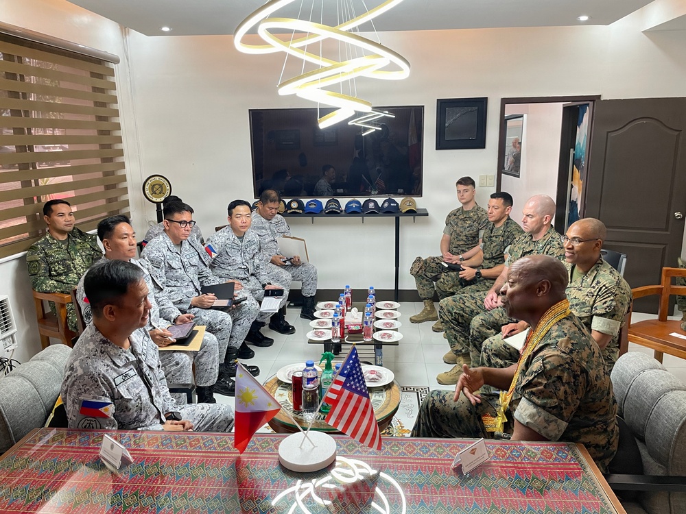 3rd MAW AWC KLE with PAF ADC, 5th FW, 960th AMDW, VMU-1 Det