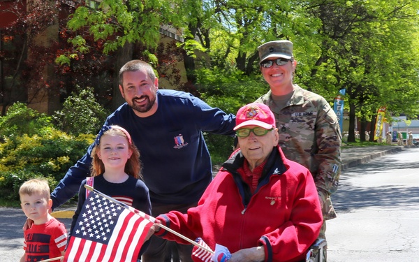 Soldiers support Scranton Armed Forces Day Parade