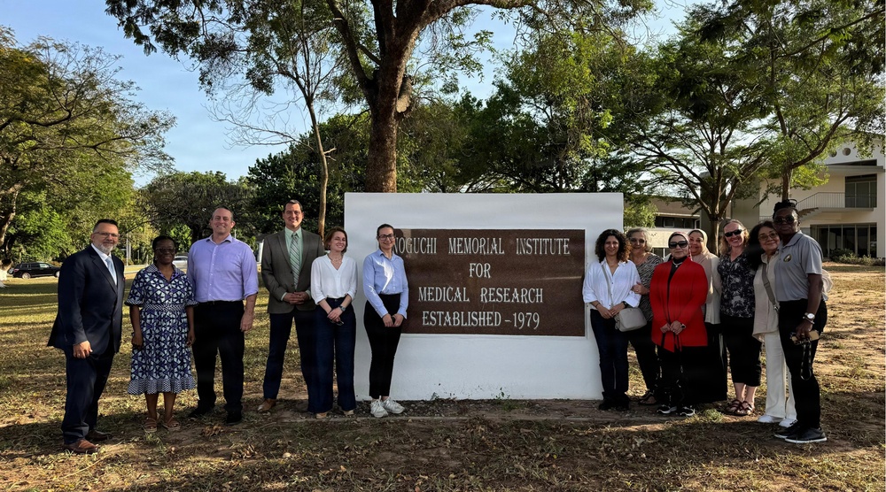 NAMRU EURAFCENT Aligns Research Priorities with GEIS During Ghana Engagement