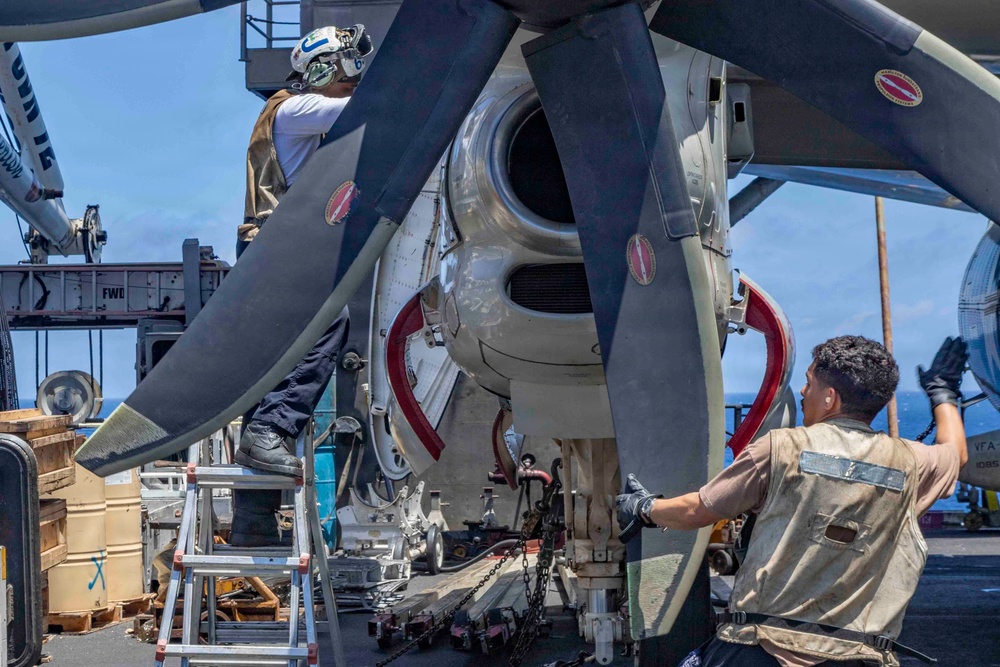 Abraham Lincoln Conducts Flight Deck Operations