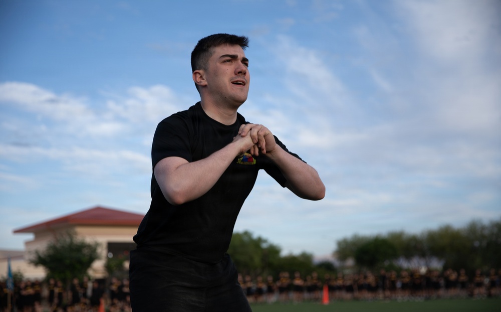 1st Armored Division Artillery face head to head in fitness competition