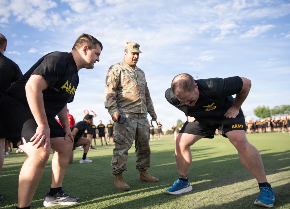 1st Armored Division Artillery face head to head in fitness competition