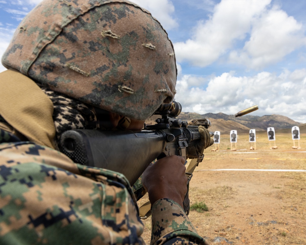Marines with CLB 13 Conduct a Live-Fire Range