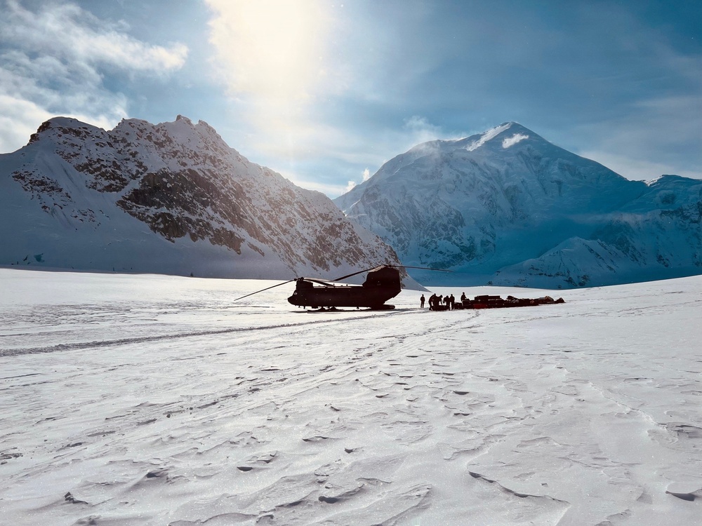 Arctic Aviation Command Soldiers Support Denali National Park Service Base Camp Establishment