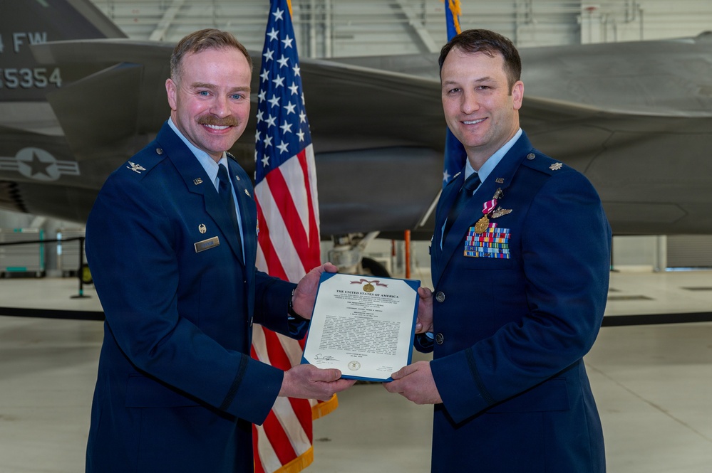 354th OSS Change of Command