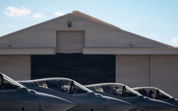 Jacksonville National Guard Base supports Weapons Instructor Course
