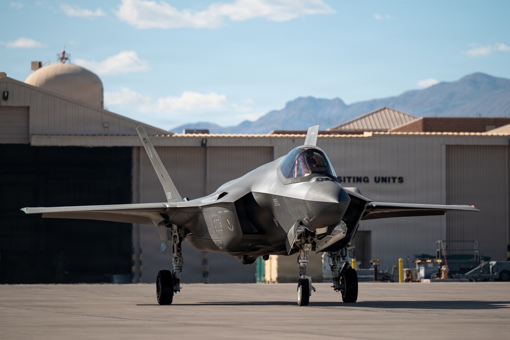 Jacksonville National Guard Base supports Weapons Instructor Course