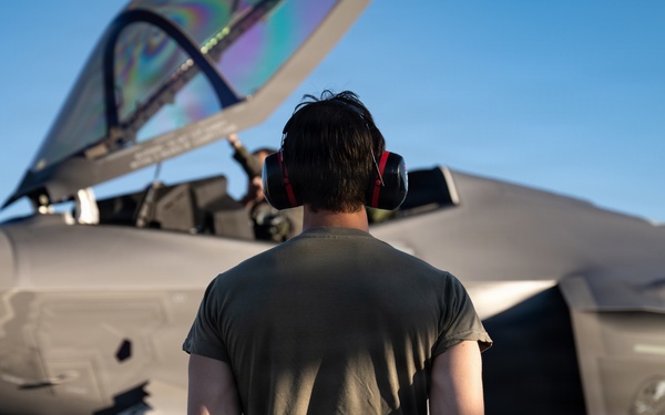 Jacksonville National Guard Base supports Weapons Instructor Course