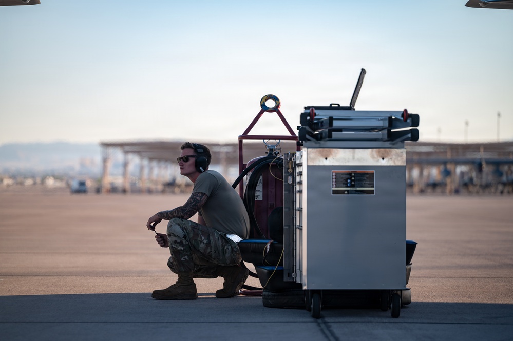 Jacksonville National Guard Base supports Weapons Instructor Course