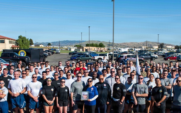Airmen participate in 13th Annual Port Dawg Memorial Run