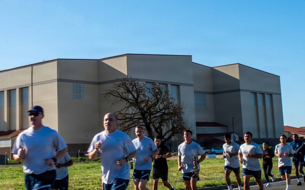Airmen participate in 13th Annual Port Dawg Memorial Run