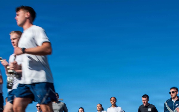 Airmen participate in 13th Annual Port Dawg Memorial Run