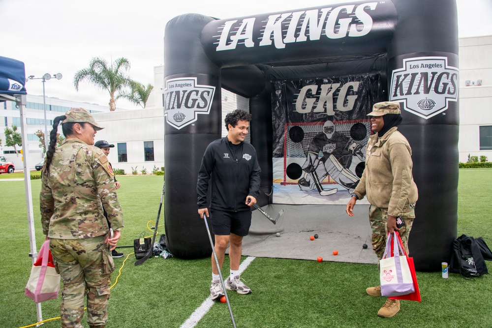 LAAFB Participates in Military Fitness Expo