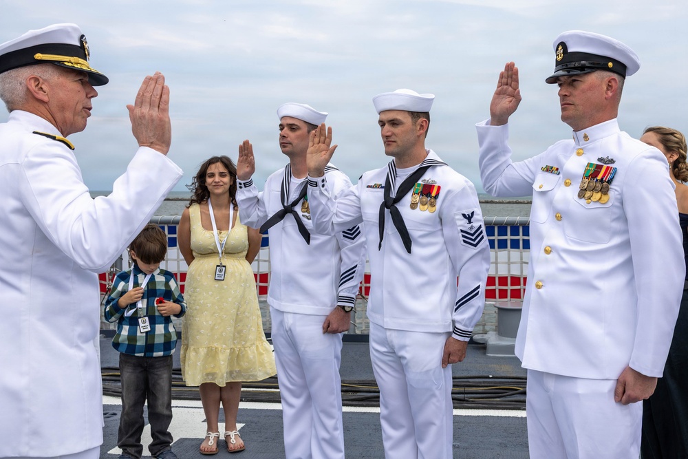 Adm. Thomas Reenlists Sailors Aboard USS Cleveland (LCS 31)